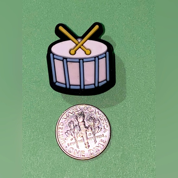 (10 for $15) Musical Instruments Drum Crocs Shoes Charms - Picture 1 of 1
